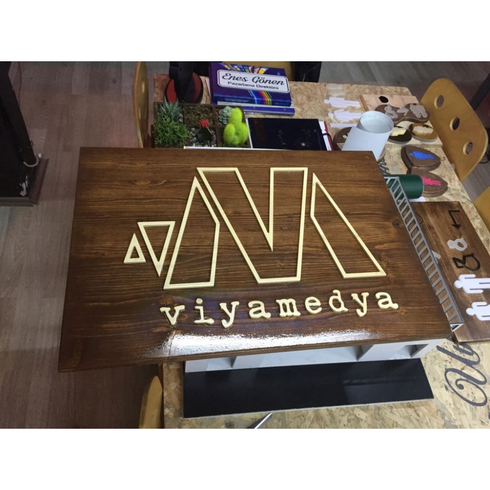 Ahşap Ofis Tabelası