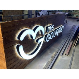 Doğal Ahşap Kutu Harf Tabela