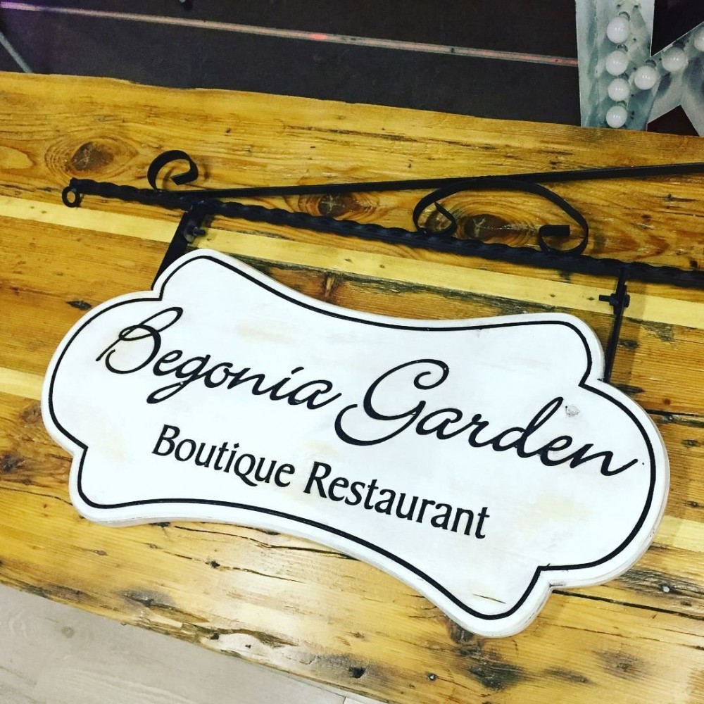 Ahşap Oyma Ferforje Tabela