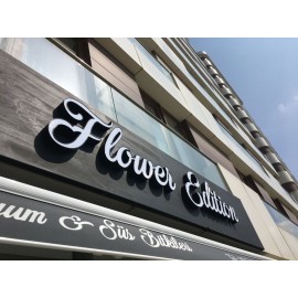 Eskitme Zeminli Kutu Harfli Cephe Tabela