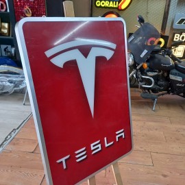 Tesla- Garaj Tabelası